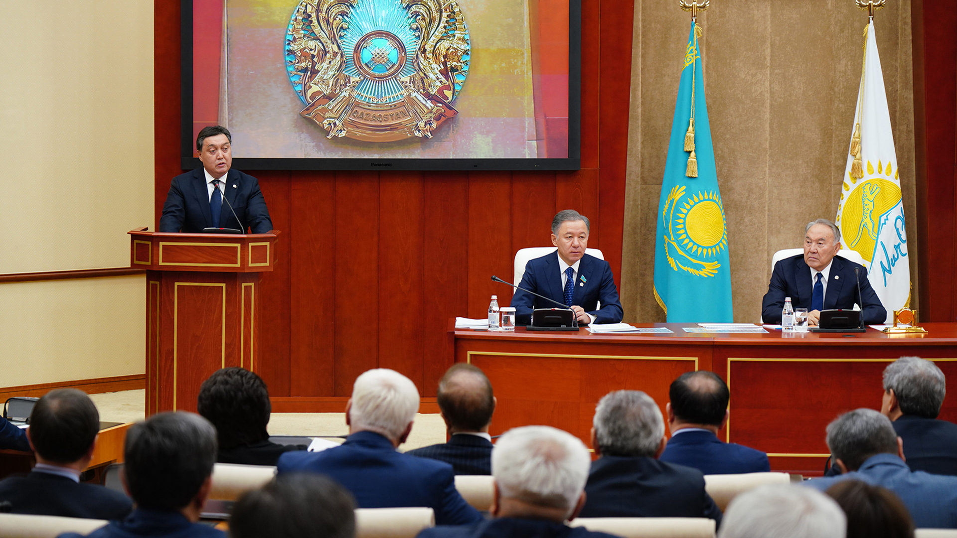 Head of Government reports to Elbasy on implementation of Nur Otan Party Election Program