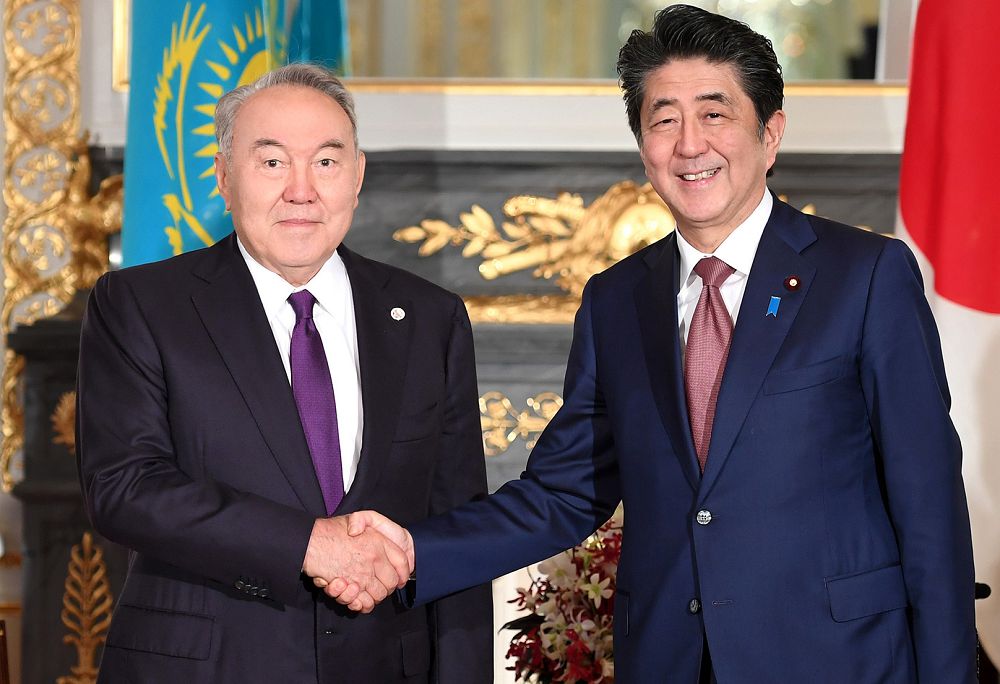 Elbasy meets with Prime Minister of Japan Shinzō Abe