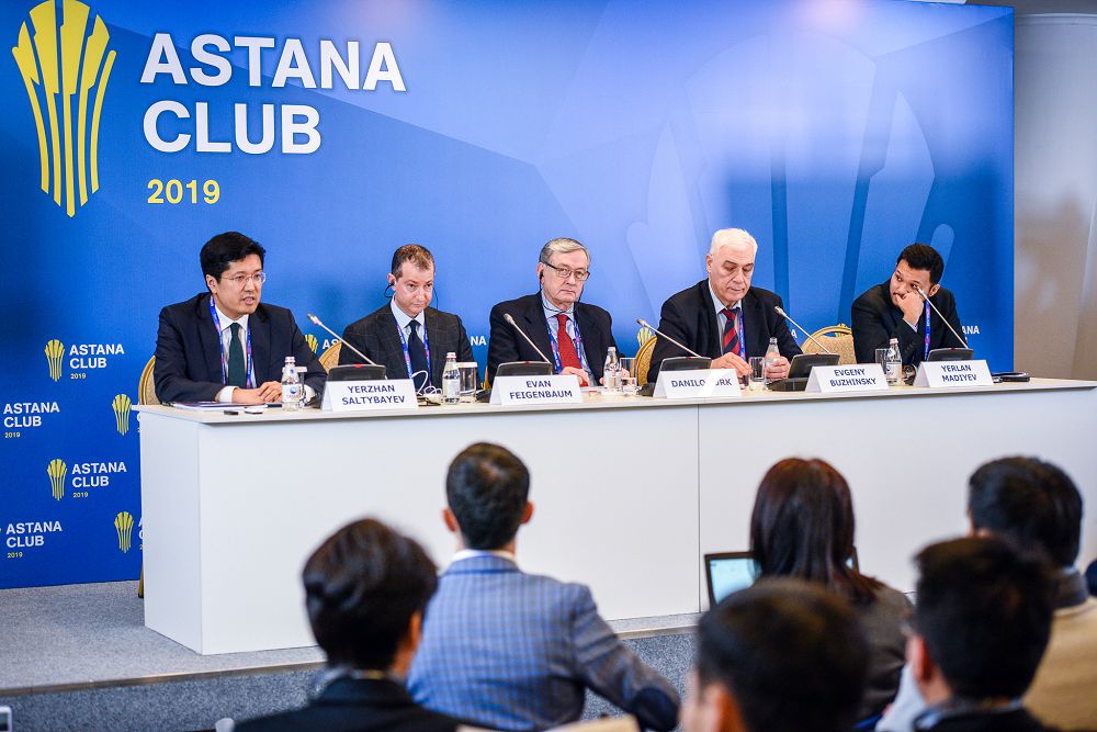 Astana Club experts warn about global economic recession risks in 2020