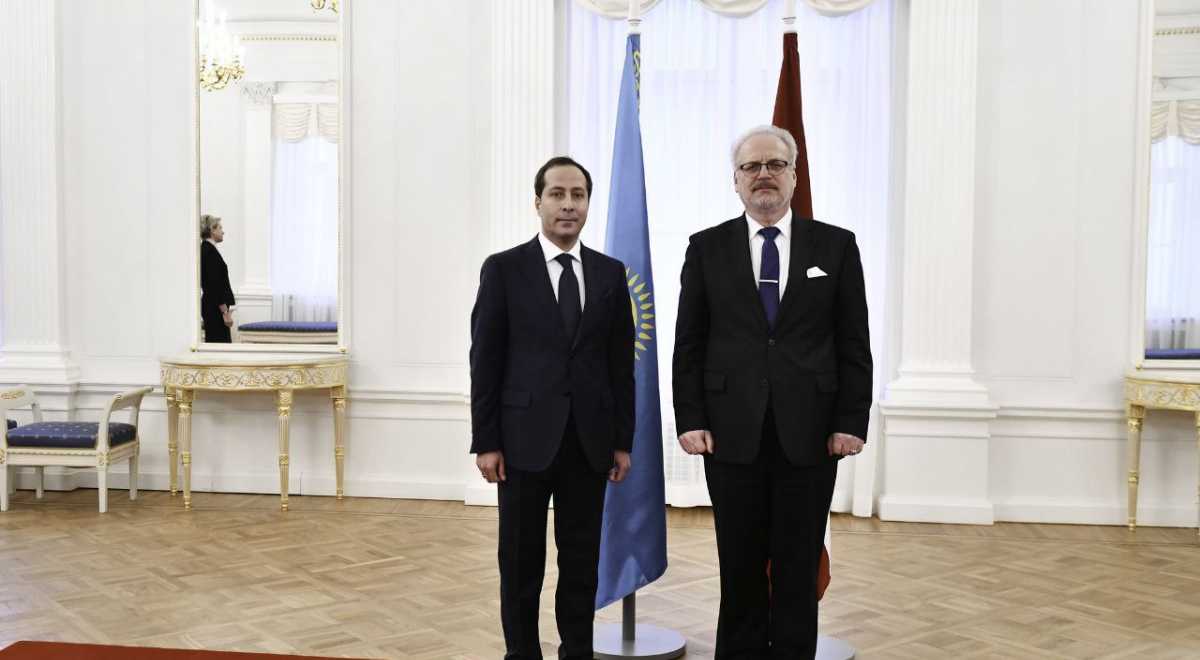 Ambassador of Kazakhstan presents credentials to the President of Latvia