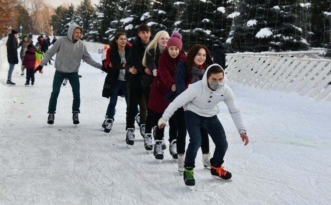In Almaty orphans to be taught to skate