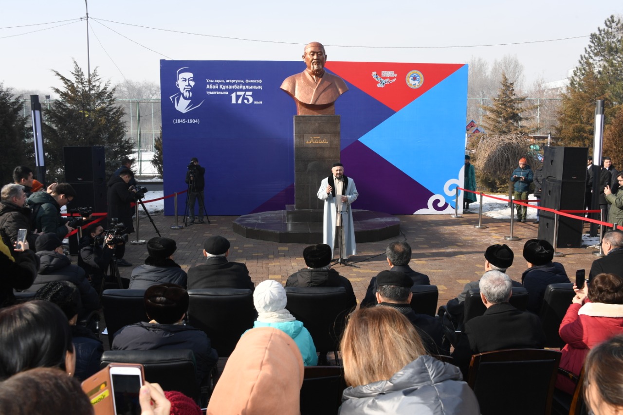 Abai Kunanbayev's monument unveiled in Almaty