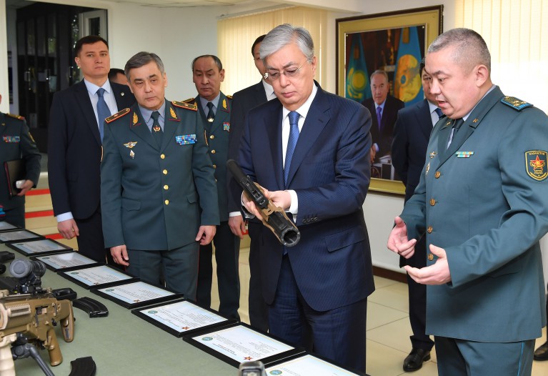 Tokayev visits the Main Intelligence Directorate of the Armed Forces
