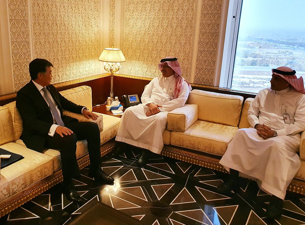Kazakh Ambassador meets with SABIC CEO