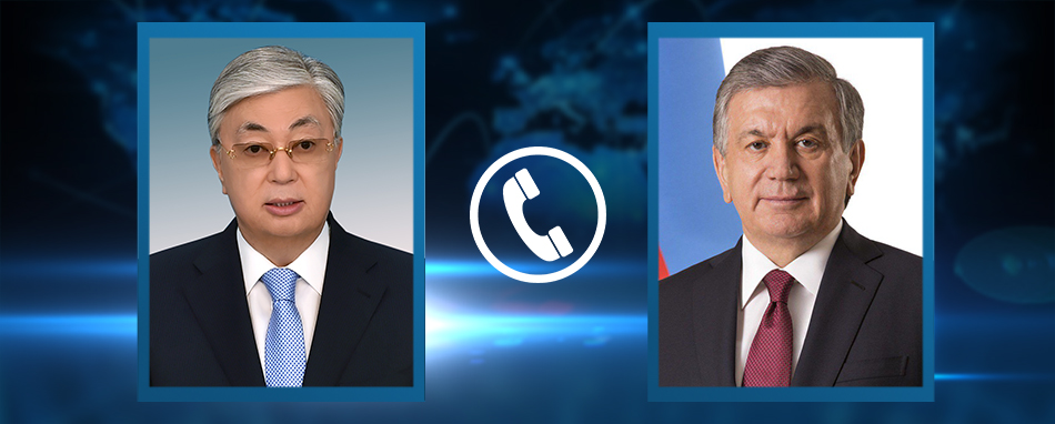 Head of state speaks over phone with Uzbek President