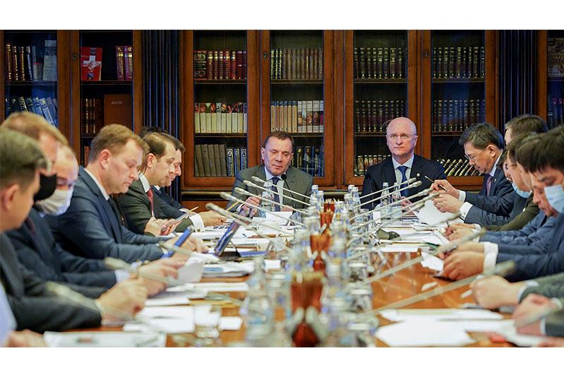 Deputy PMs of Kazakhstan and Russia discuss bilateral industrial coop