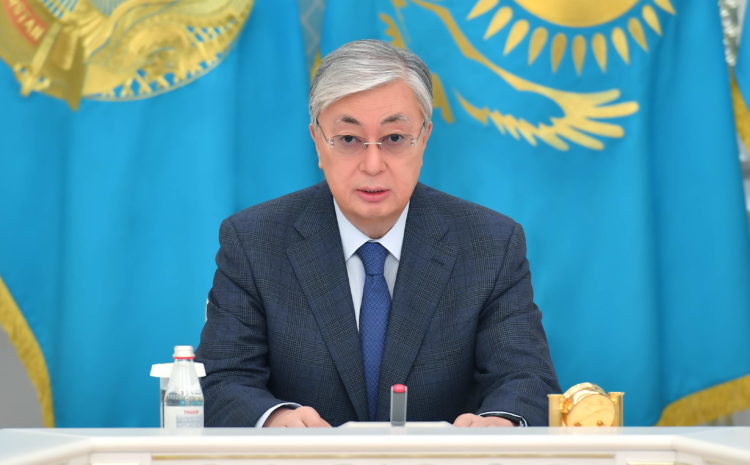 Тһе Head of State extends condolences over passing of Kazakh poet Yessengali Raushanov