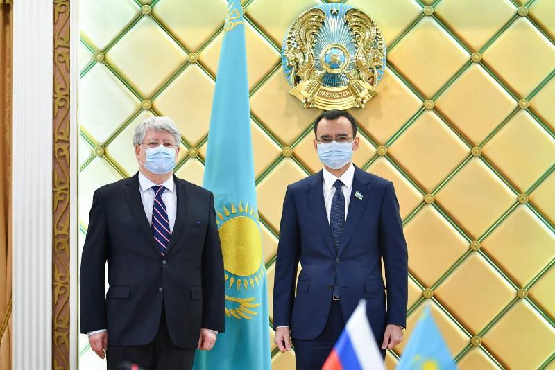 Kazakh Senate Speaker, Russian ambassador meet