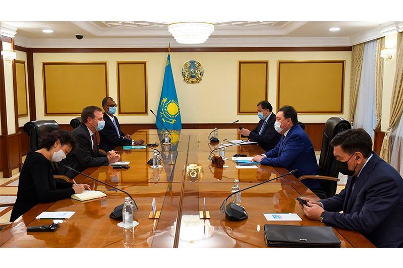 A.Mamin and Neil Chapman discuss investment projects in Kazakhstan